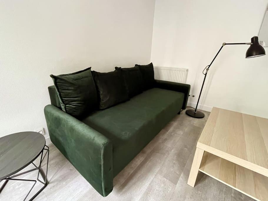 1Br Et Canape Lit Dans Le Salon Apartment Paris Exterior photo